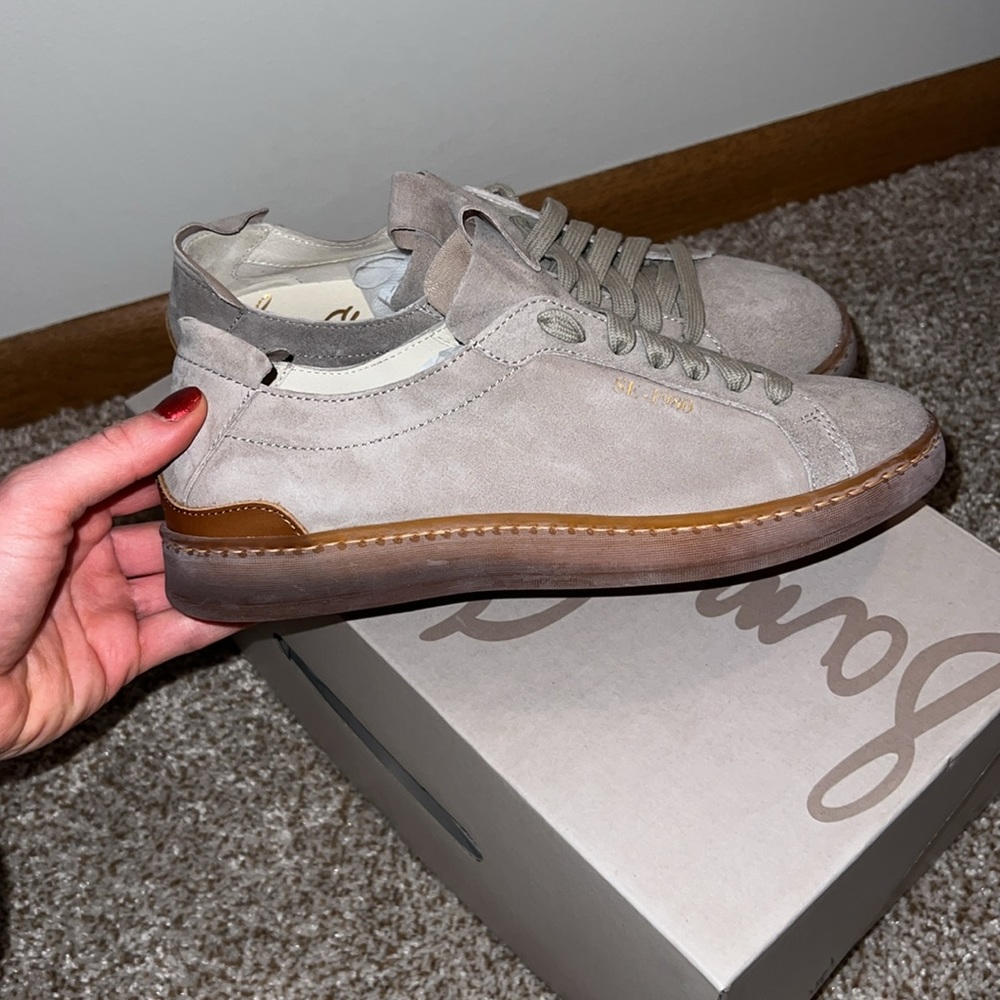 Sam Edelman Taupe Suede sneaker! Size 7